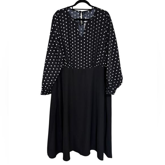 NWT Bloomchic Modest Plus Size Polka Dot Keyhole Midi Dress - Size 22/24 - Picture 1 of 8